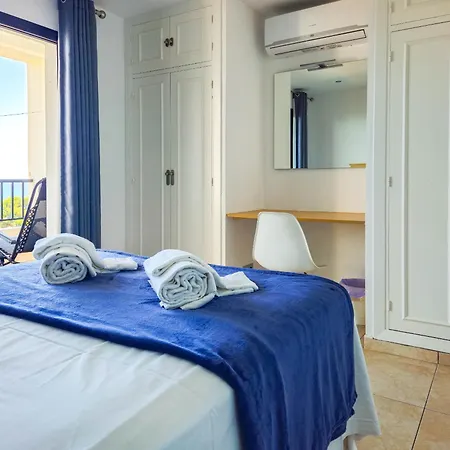 Torrenueva Near La Cala With Stunning Sea Views Appartement